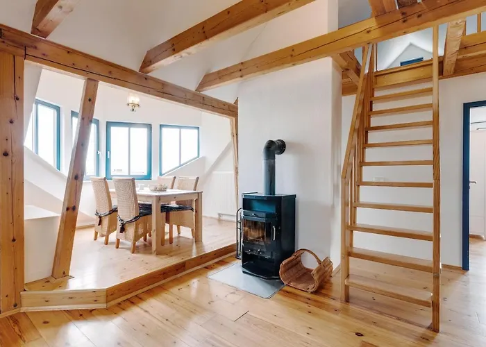 Am Achterwasser Dorf 12 *