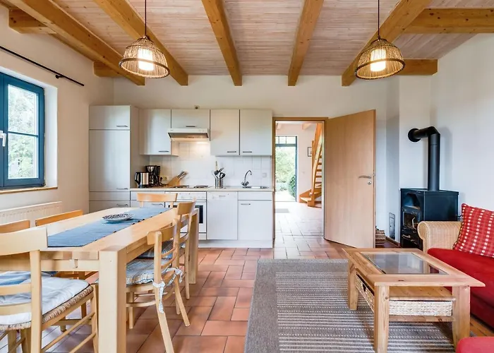 Am Achterwasser Dorf 12 *